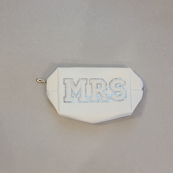 MRS Makeup Bag - Picture 2 of 9